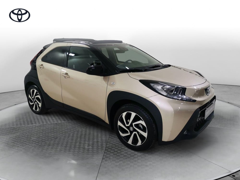 Toyota Aygo X usata a Salerno (3)