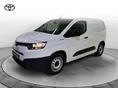 Toyota Proace City Furgone City electric L1 50kWh S Active nuova a Montecorvino Pugliano