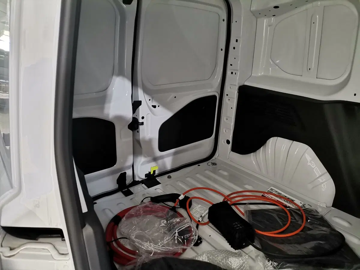 Toyota Proace City Furgone nuova a Salerno (16)