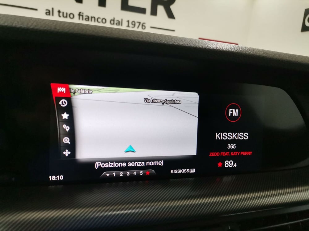 Alfa Romeo Stelvio usata a Salerno (15)