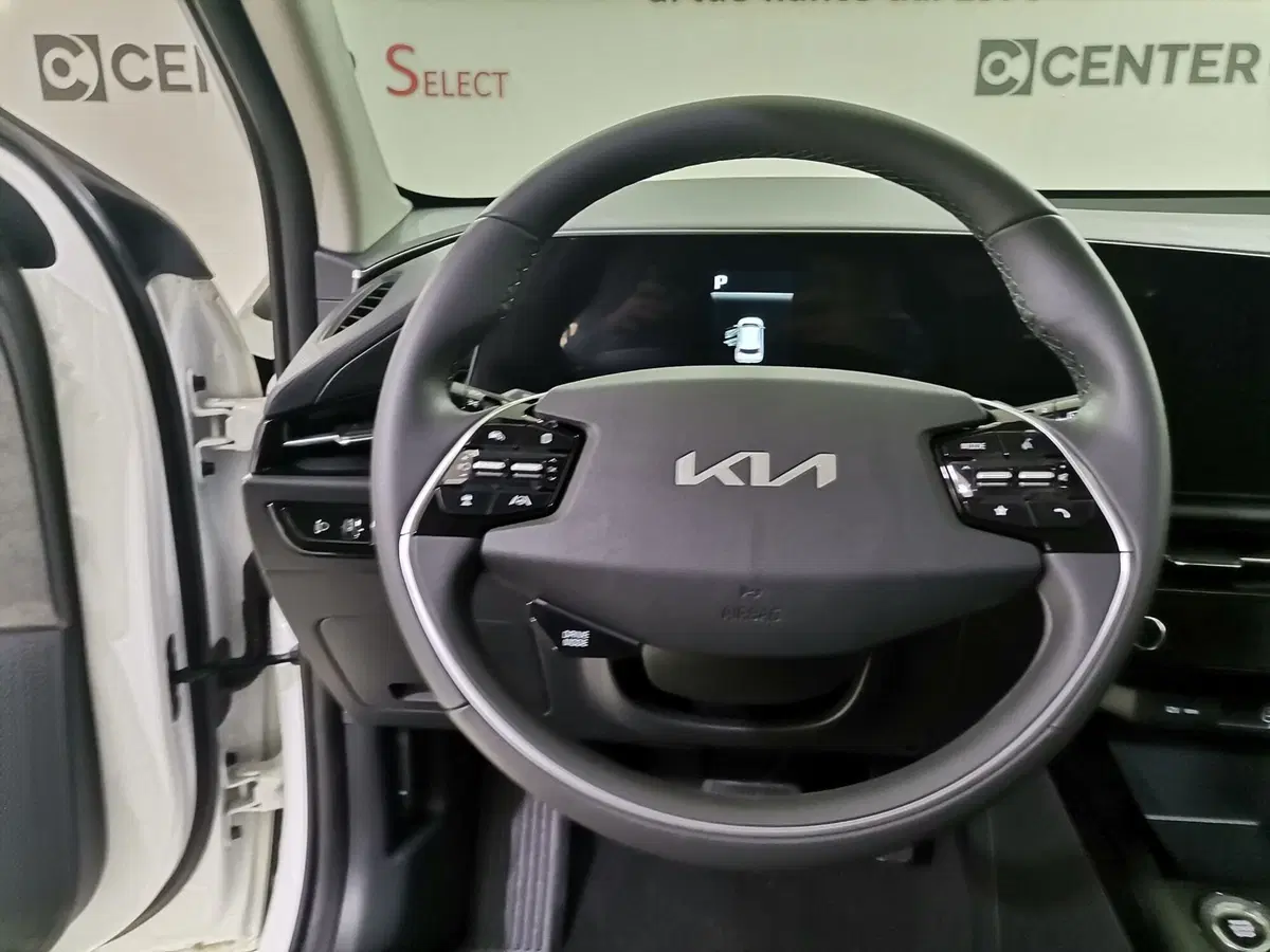Kia Niro nuova a Salerno (8)