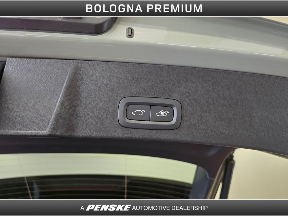 Volvo XC40 usata a Bologna (10)