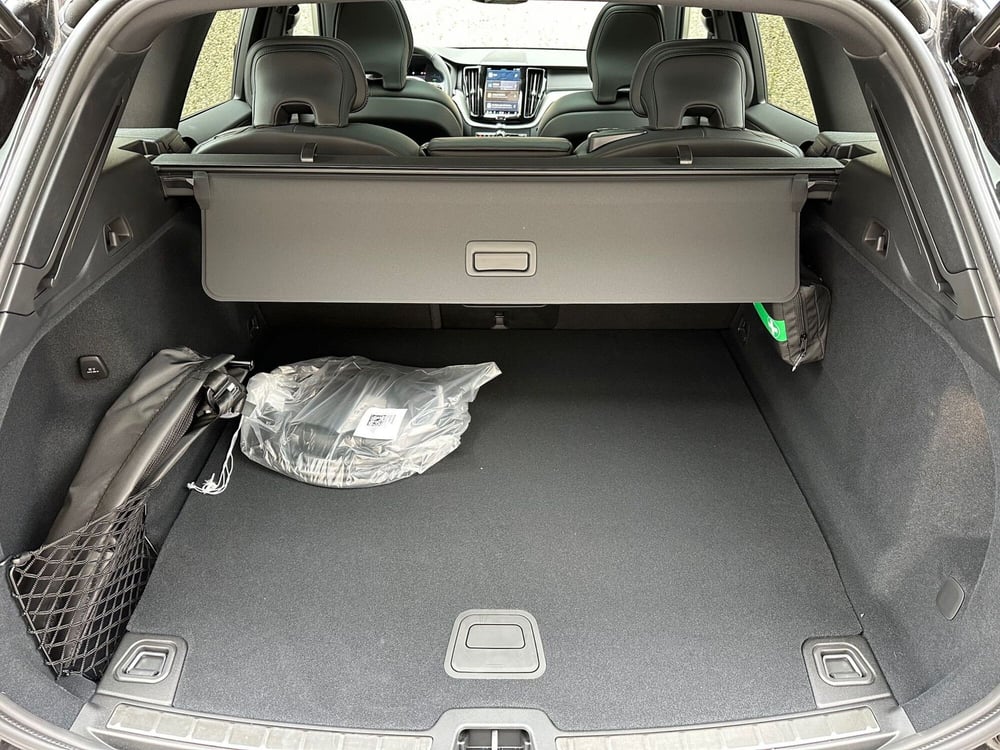 Volvo XC60 usata a Bergamo (10)