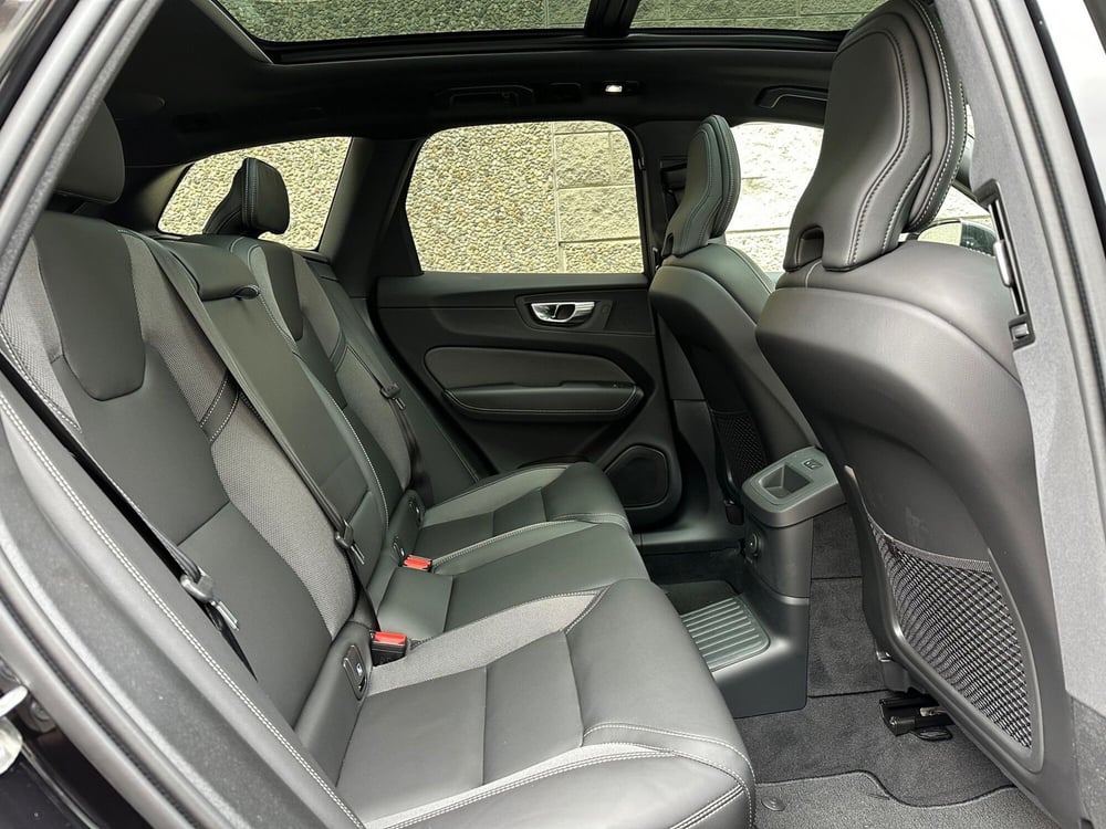 Volvo XC60 usata a Bergamo (5)
