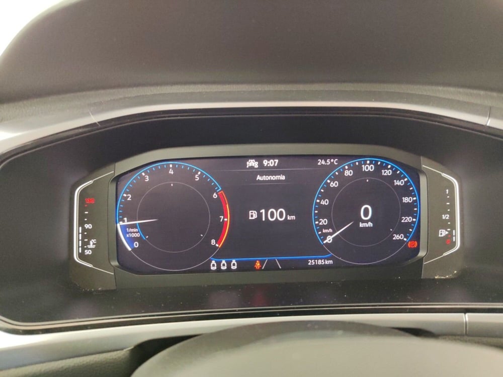 Volkswagen T-Roc usata a Massa-Carrara (12)