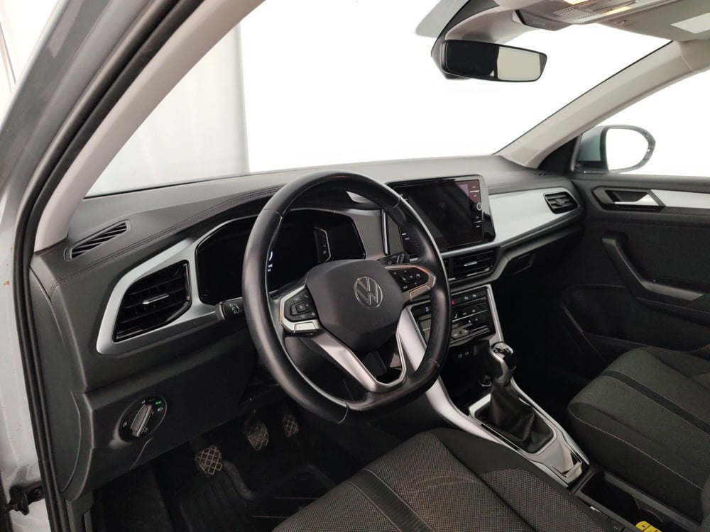 Volkswagen T-Roc usata a Massa-Carrara (8)