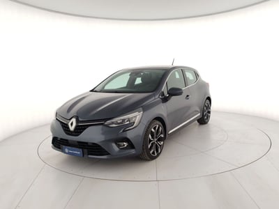 Renault Clio TCe 100 CV 5 porte Intens del 2020 usata a Massa