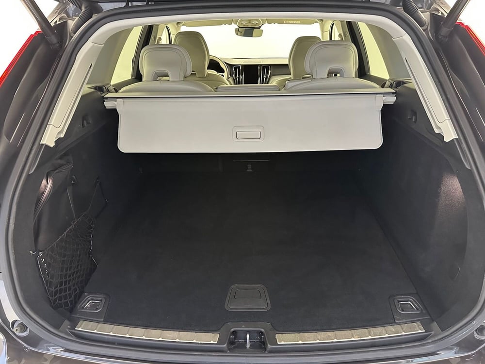 Volvo XC60 usata a Bergamo (13)