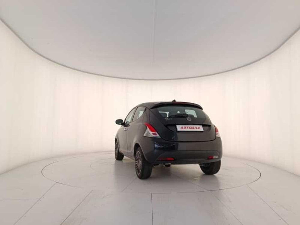 Lancia Ypsilon usata a Treviso (4)