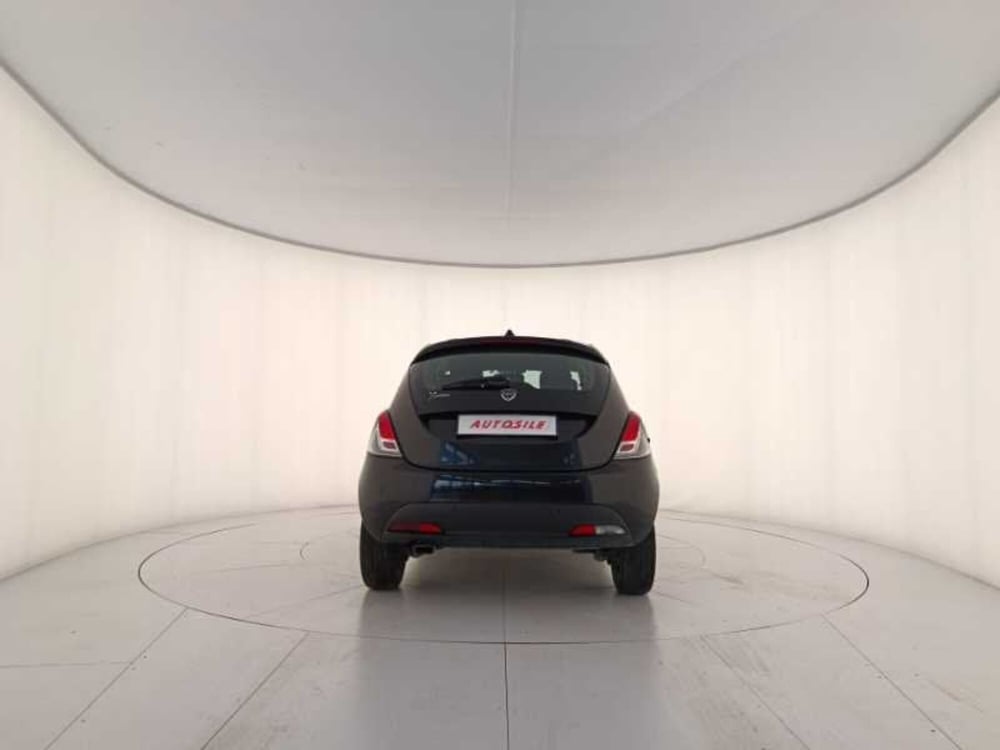 Lancia Ypsilon usata a Treviso (5)