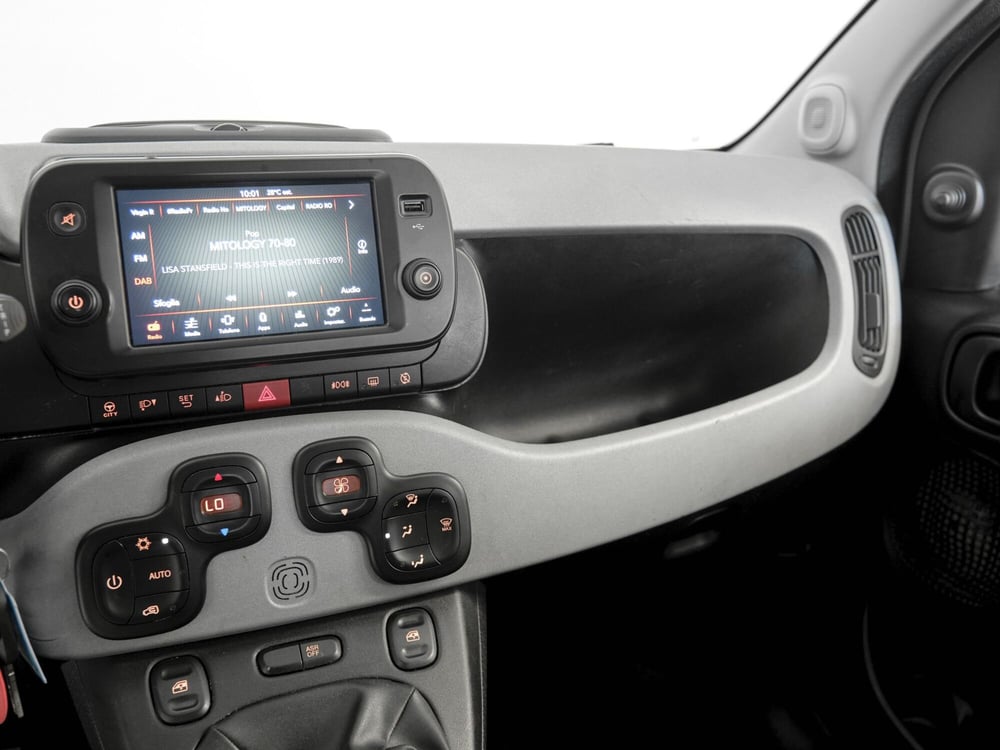 Fiat Panda Cross usata a Prato (12)