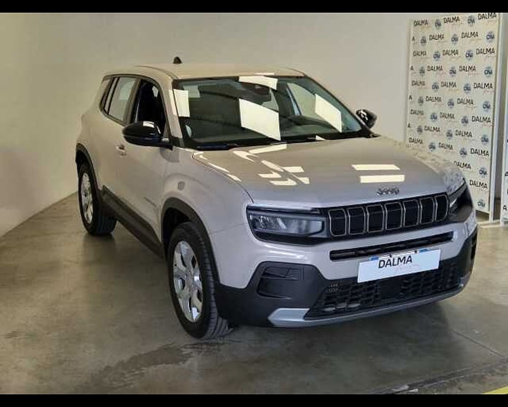 Jeep Avenger usata a Milano (17)