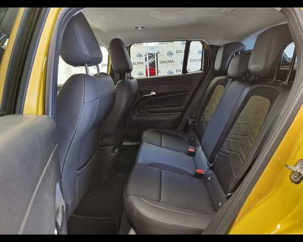 Jeep Avenger usata a Milano (12)