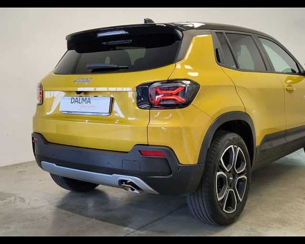 Jeep Avenger usata a Milano (14)