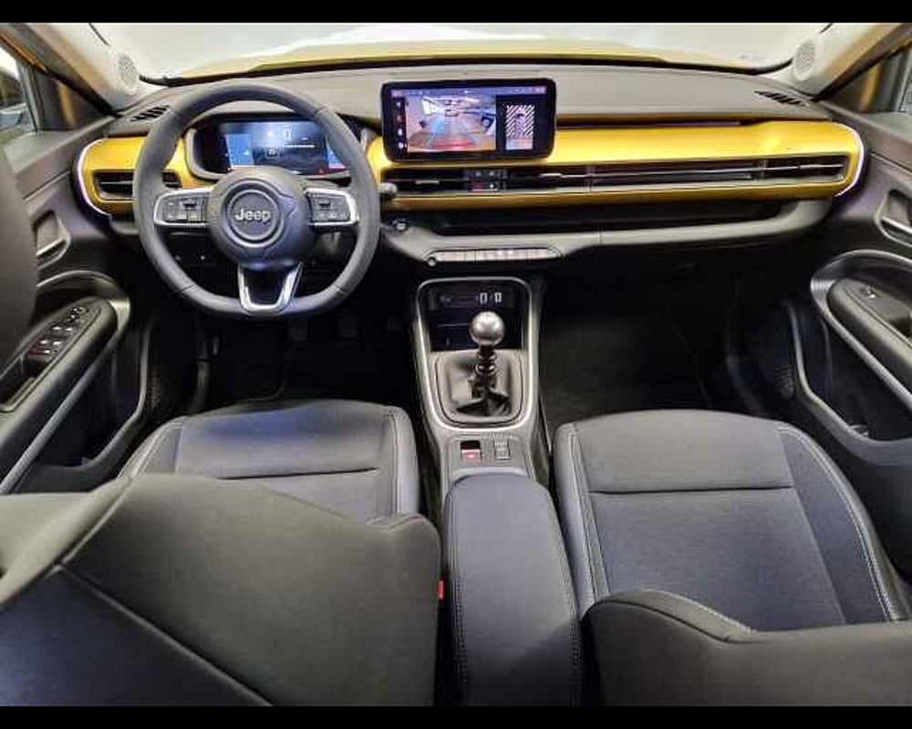 Jeep Avenger usata a Milano (7)