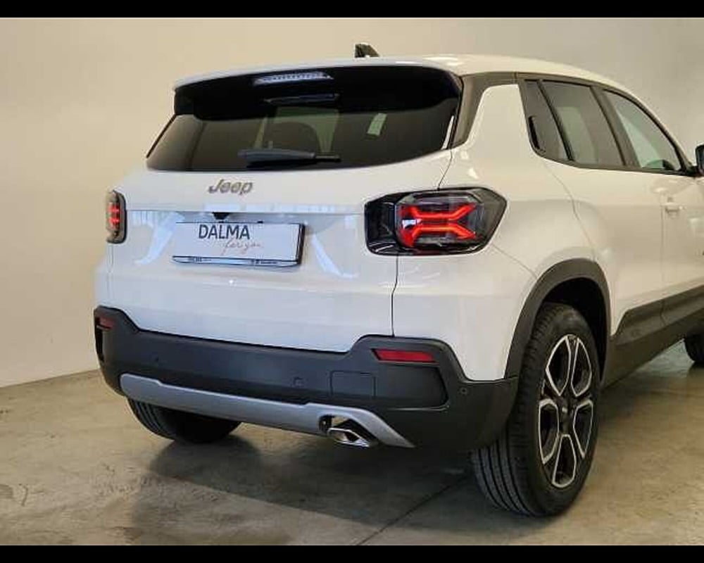 Jeep Avenger usata a Milano (13)