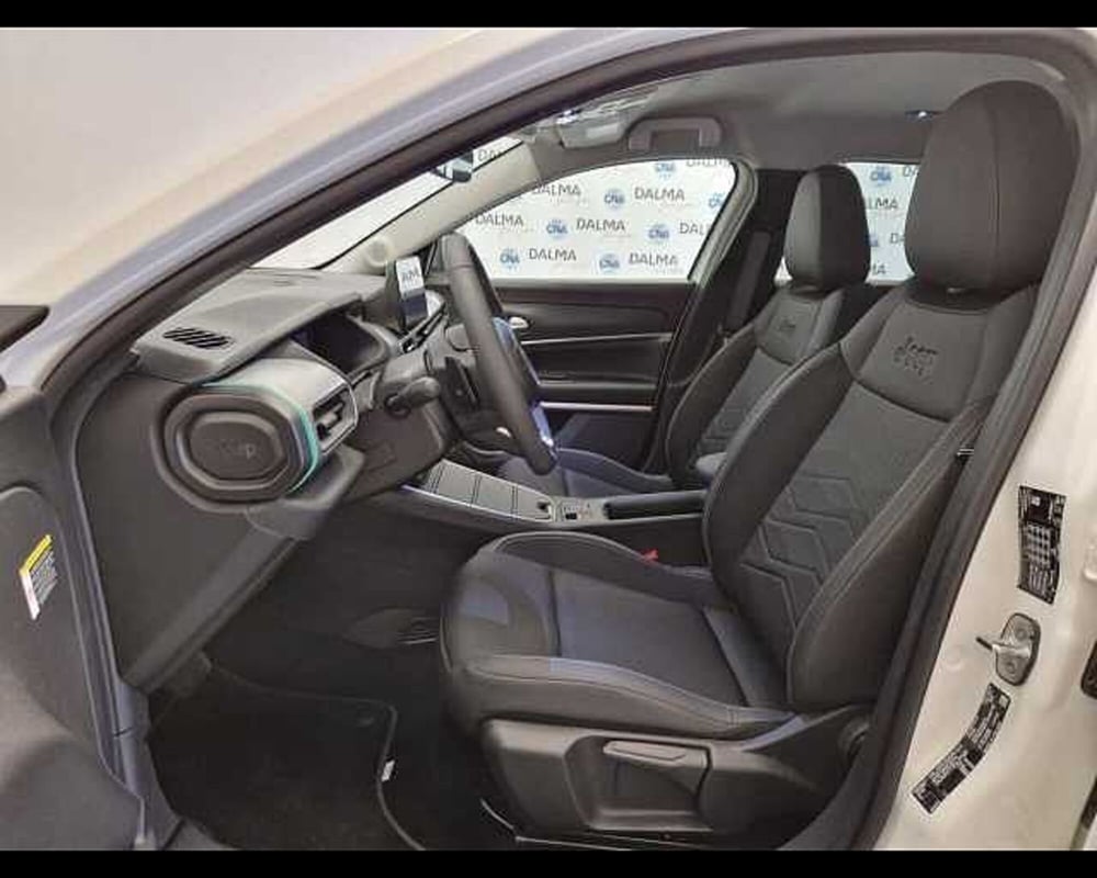 Jeep Avenger usata a Milano (5)