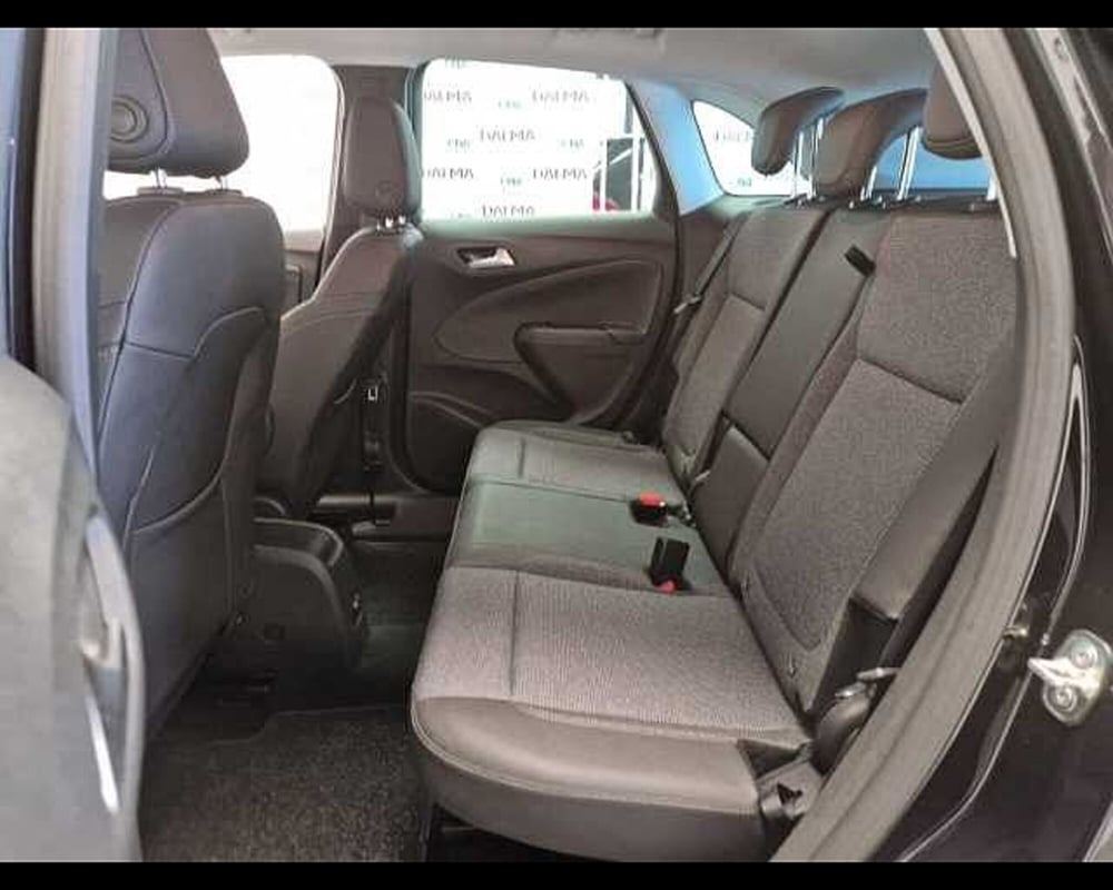 Opel Crossland usata a Milano (12)