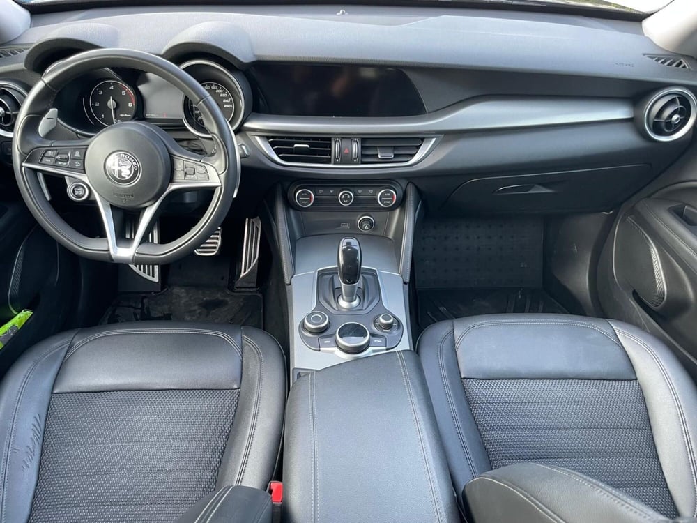 Alfa Romeo Stelvio usata a Ancona (11)