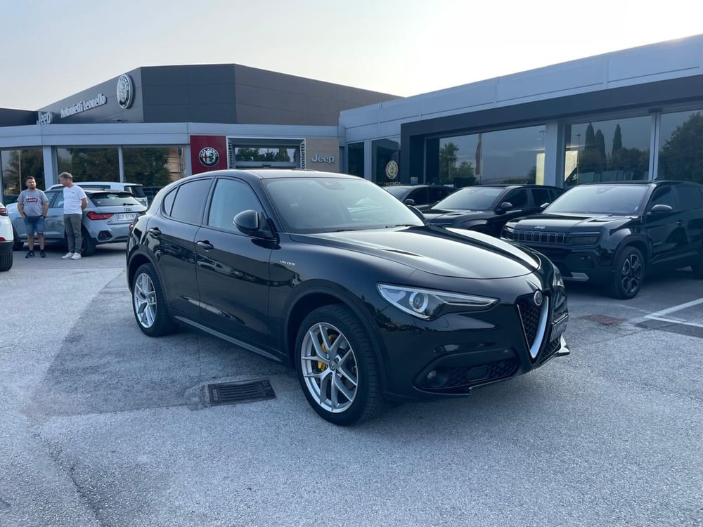 Alfa Romeo Stelvio usata a Ancona (3)
