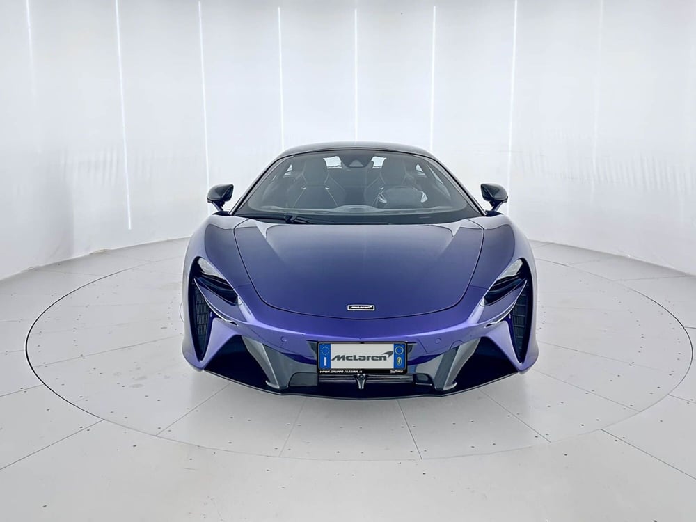 McLaren Artura Coupé usata a Milano (2)