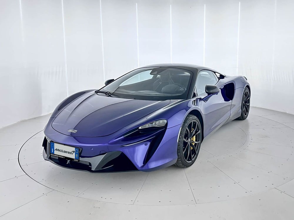 McLaren Artura Coupé usata a Milano (3)
