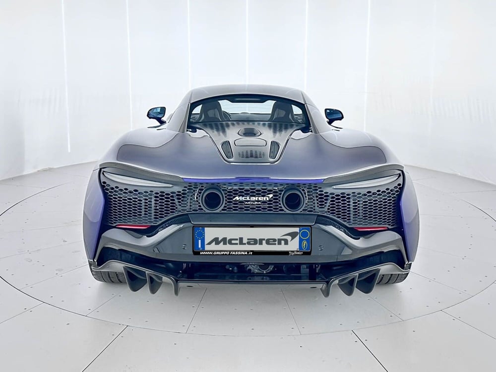 McLaren Artura Coupé usata a Milano (5)