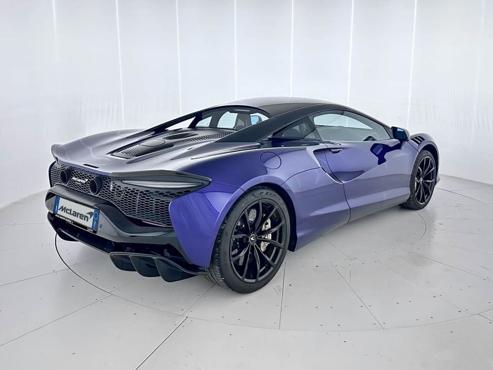 McLaren Artura Coupé usata a Milano (6)