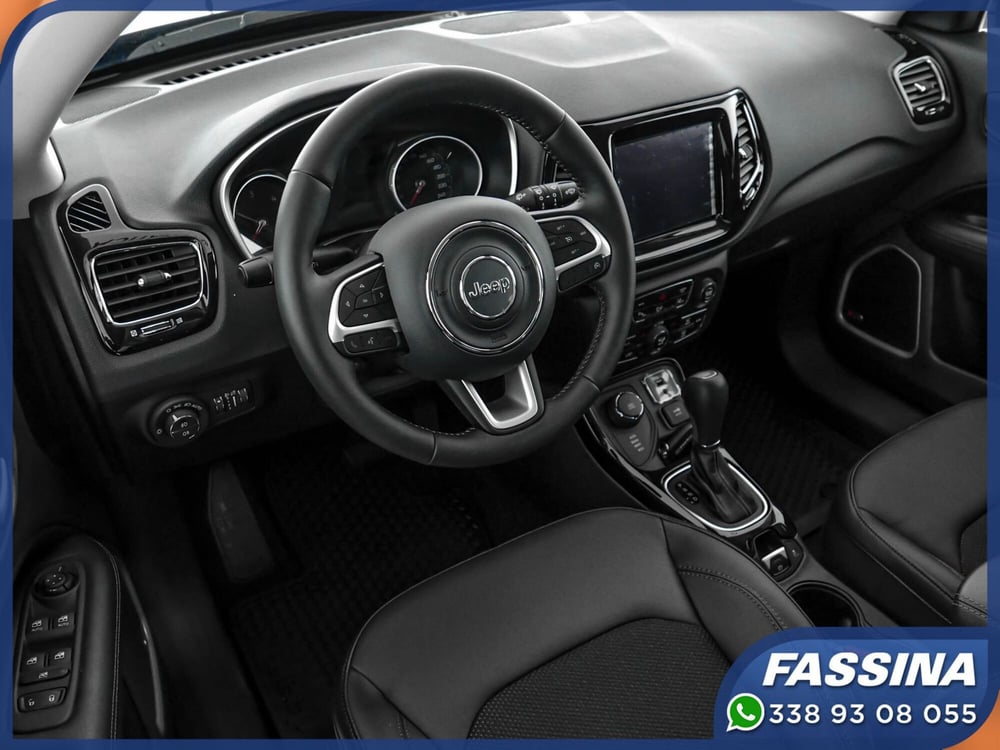 Jeep Compass usata a Milano (8)