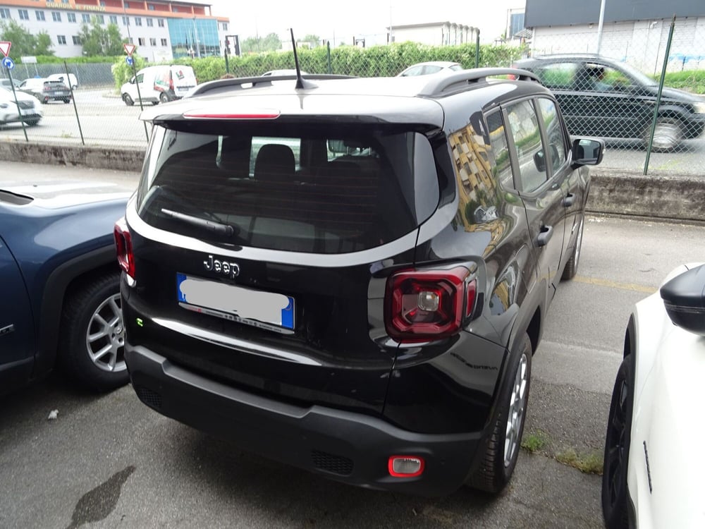 Jeep Renegade nuova a Lucca (3)