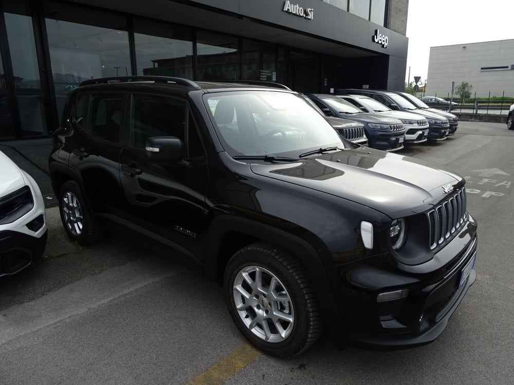 Jeep Renegade nuova a Lucca (4)