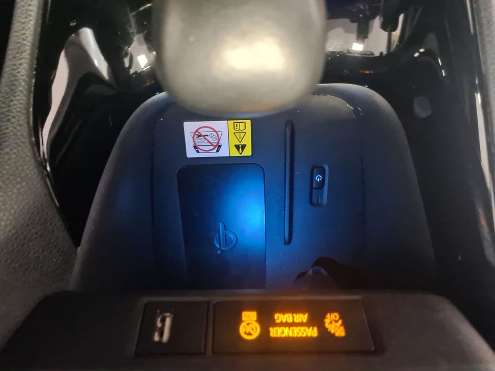 Toyota Yaris usata a Cagliari (20)