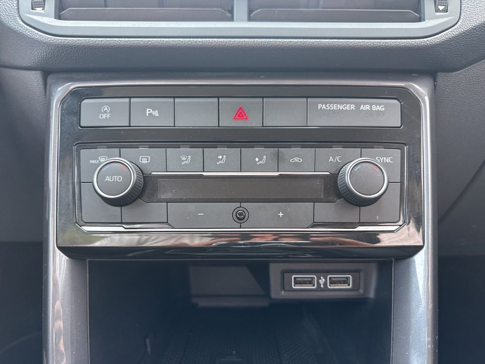 Volkswagen T-Cross usata a Terni (14)