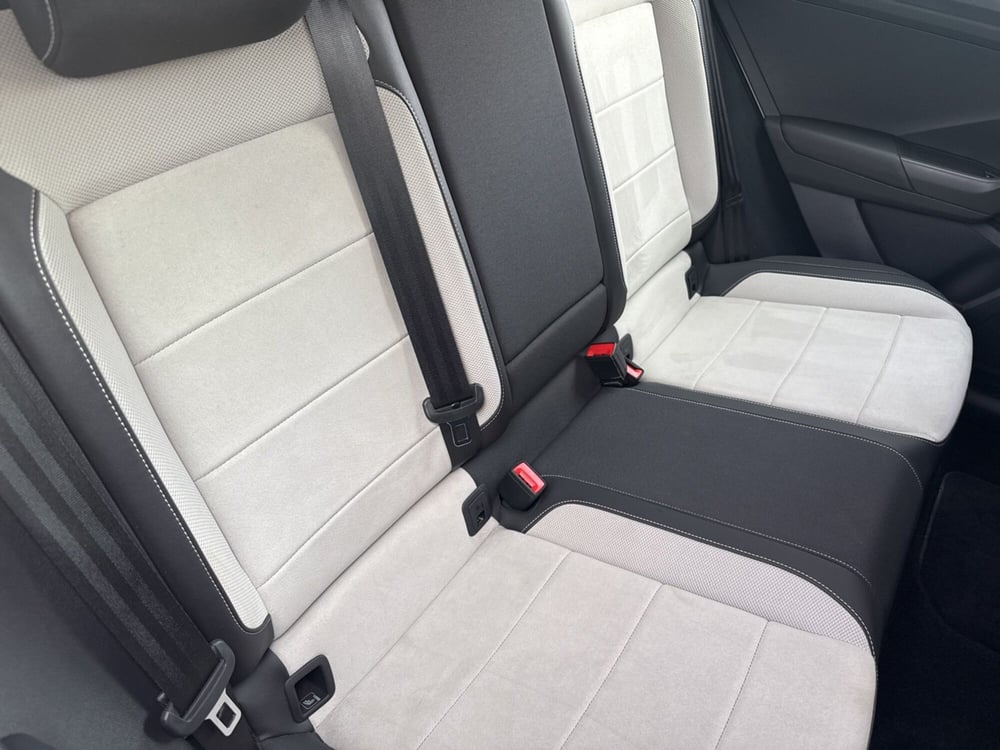 Volkswagen T-Roc usata a Terni (12)