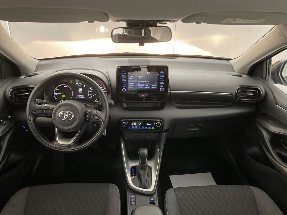 Toyota Yaris usata a Barletta-Andria-Trani (14)