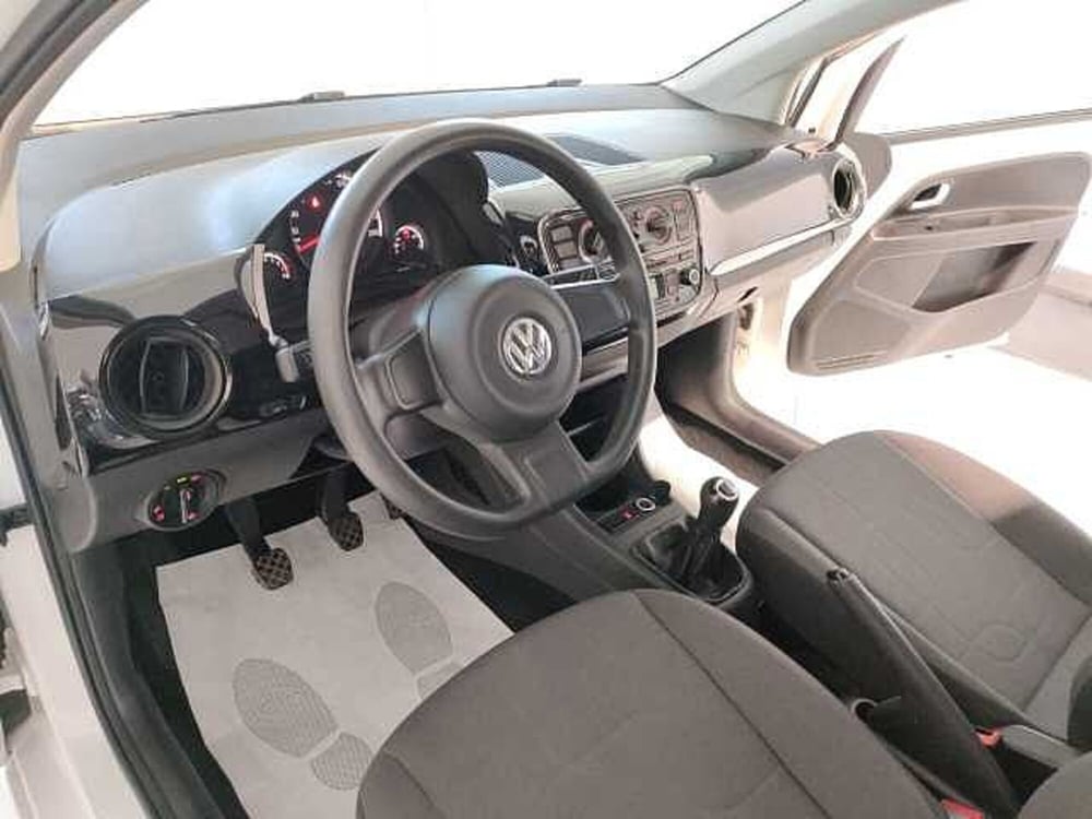 Volkswagen up! usata a Teramo (11)