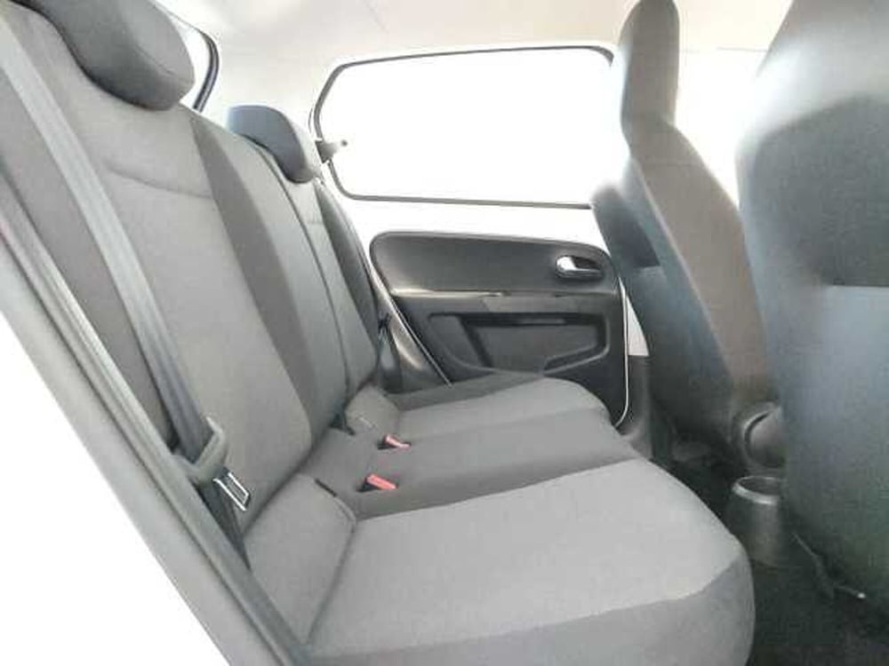 Volkswagen up! usata a Teramo (14)