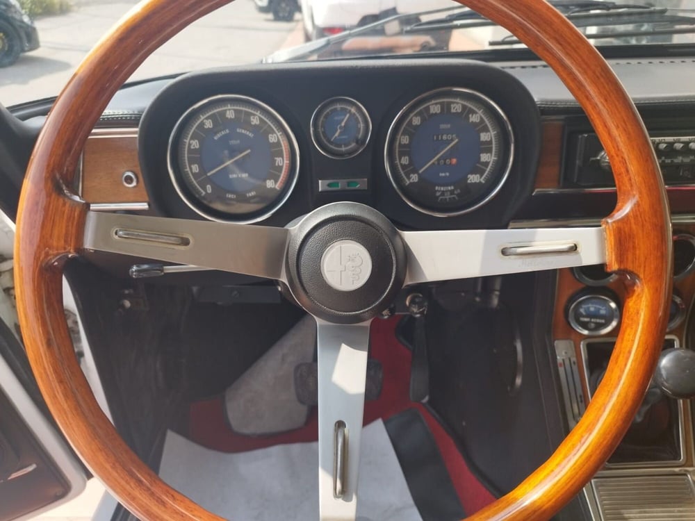 Alfa Romeo Giulia usata a Arezzo (10)