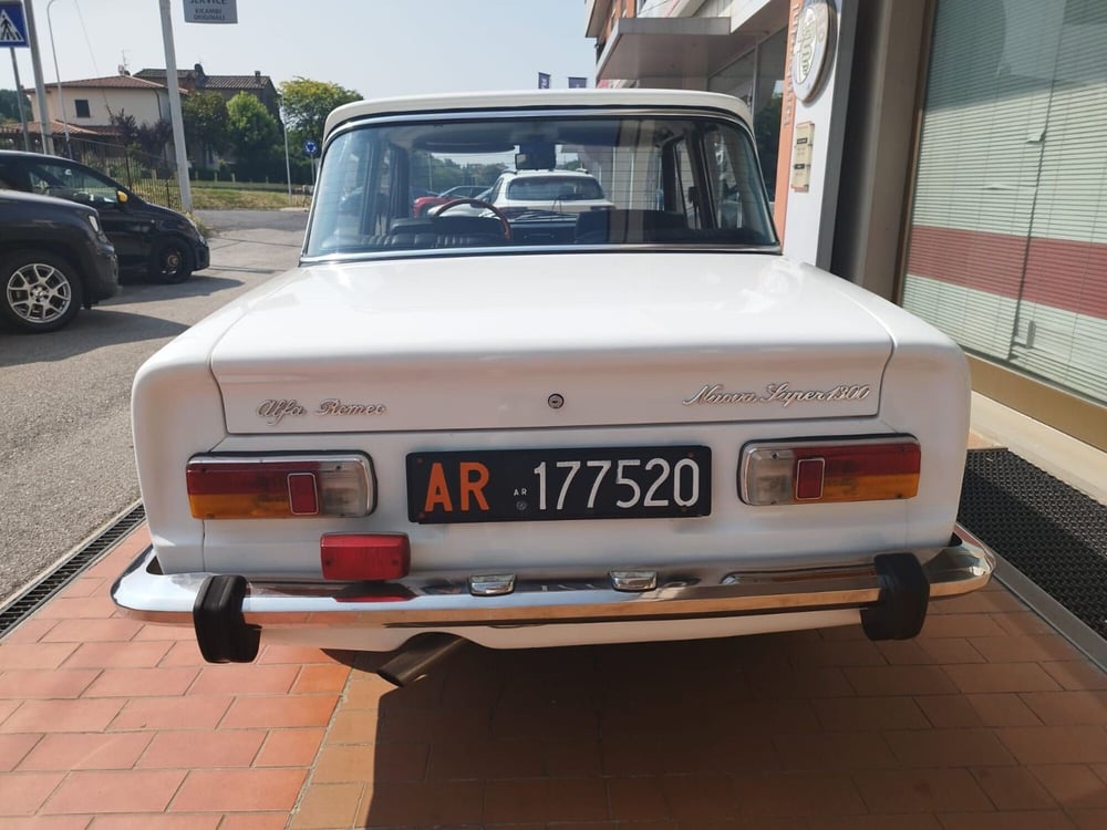Alfa Romeo Giulia usata a Arezzo (8)
