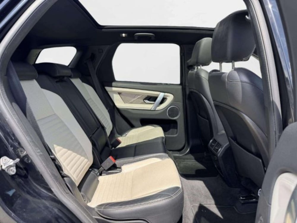 Land Rover Discovery Sport usata a Siena (4)