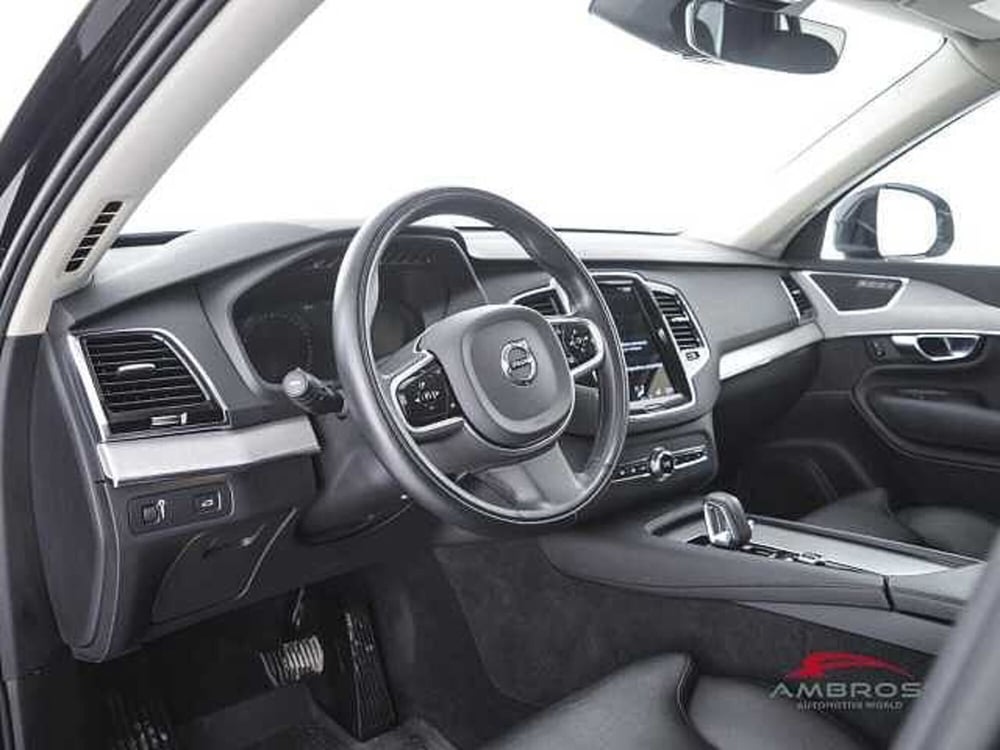 Volvo XC90 usata a Perugia (8)