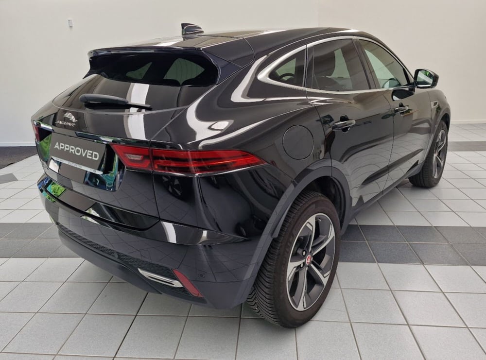 Jaguar E-Pace usata a Novara (2)