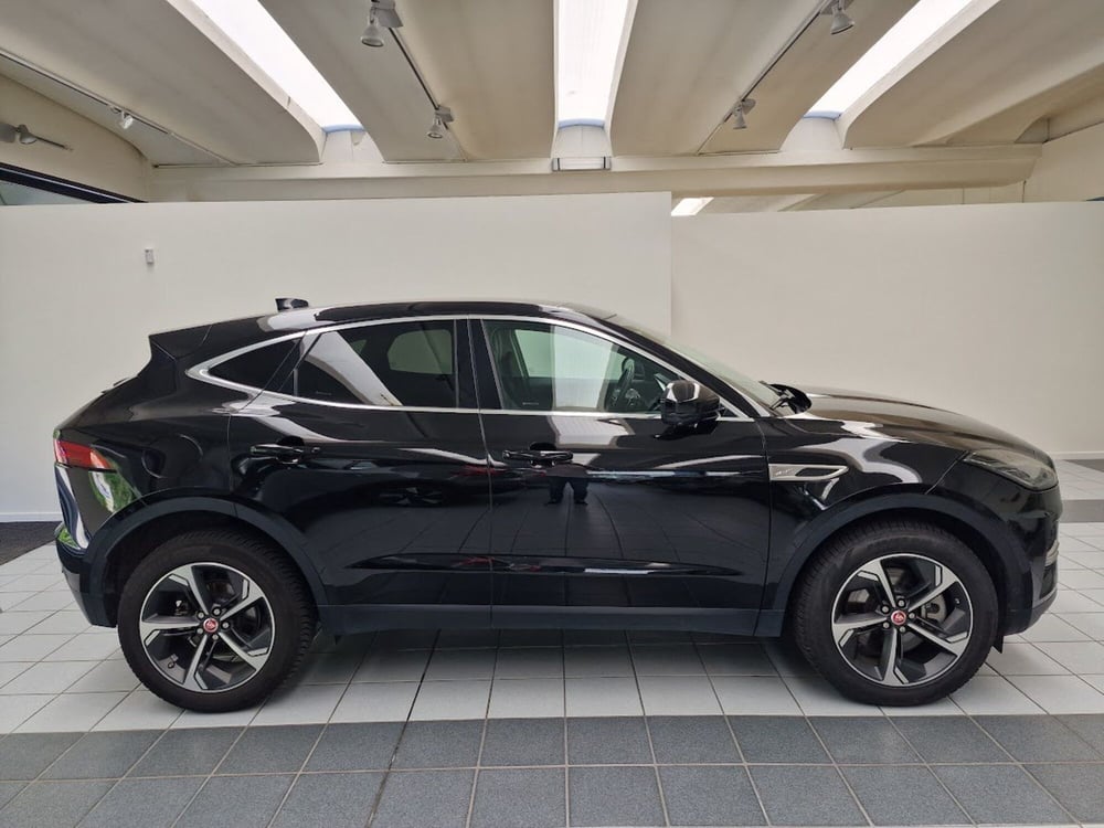 Jaguar E-Pace usata a Novara (6)