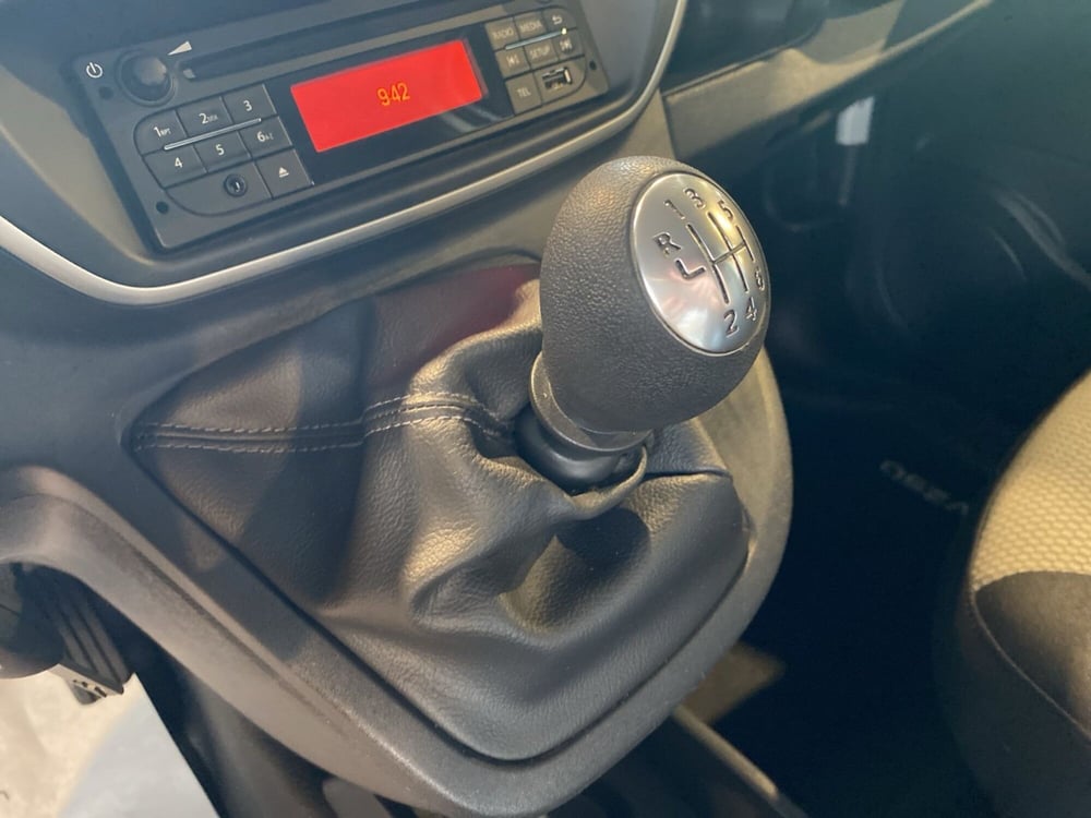 Nissan NV250 usata a Vicenza (17)