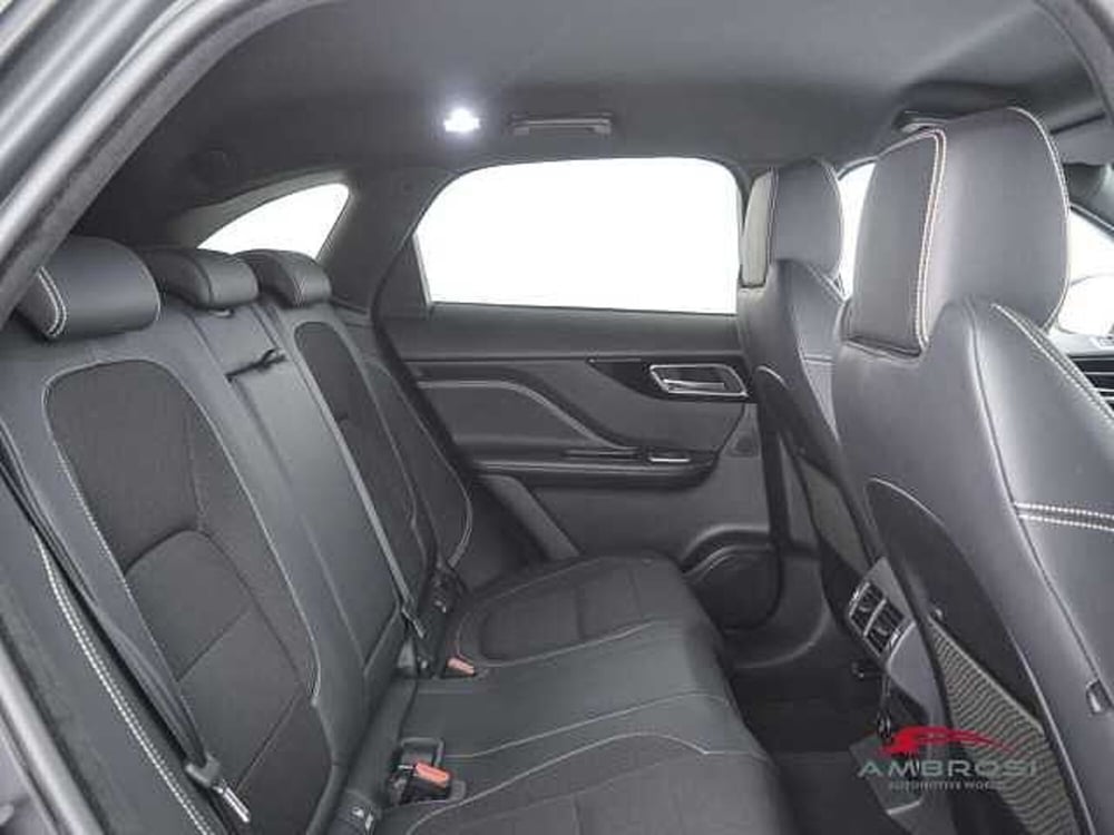 Jaguar F-Pace usata a Perugia (11)
