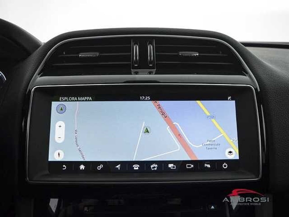 Jaguar F-Pace usata a Perugia (16)