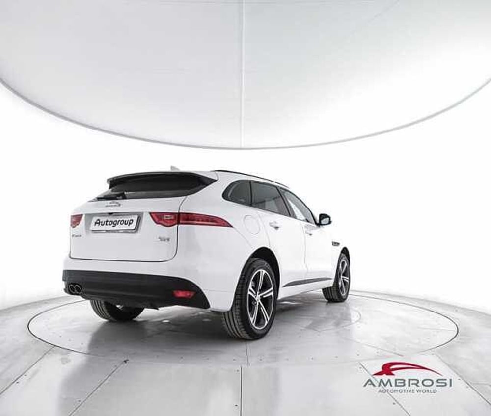 Jaguar F-Pace usata a Perugia (3)