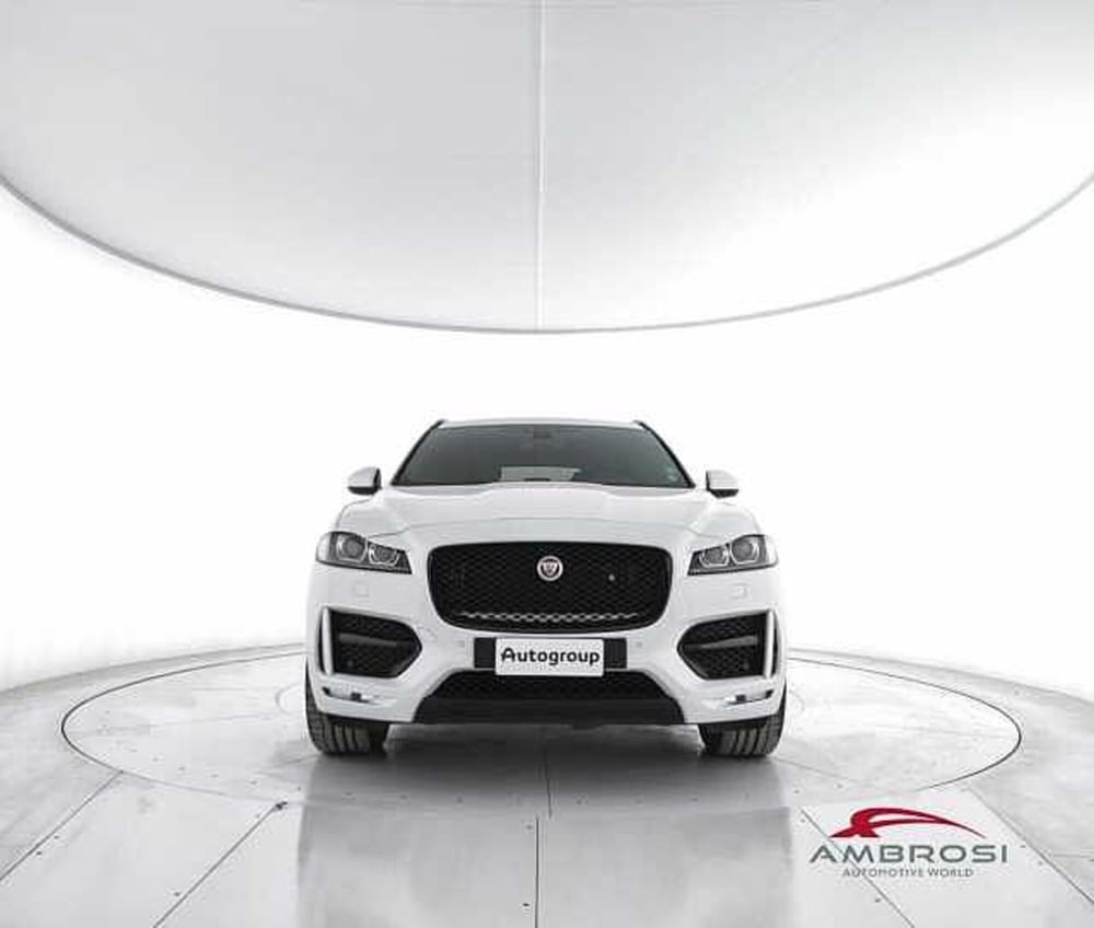 Jaguar F-Pace usata a Perugia (5)
