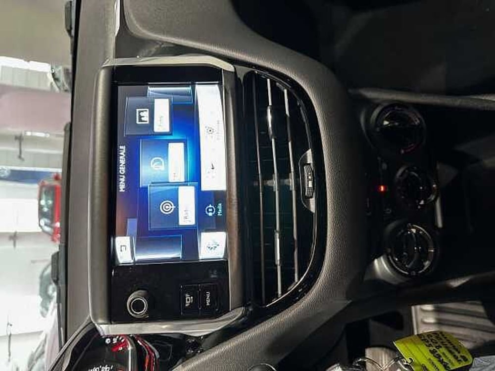 Peugeot 208 usata a Genova (12)