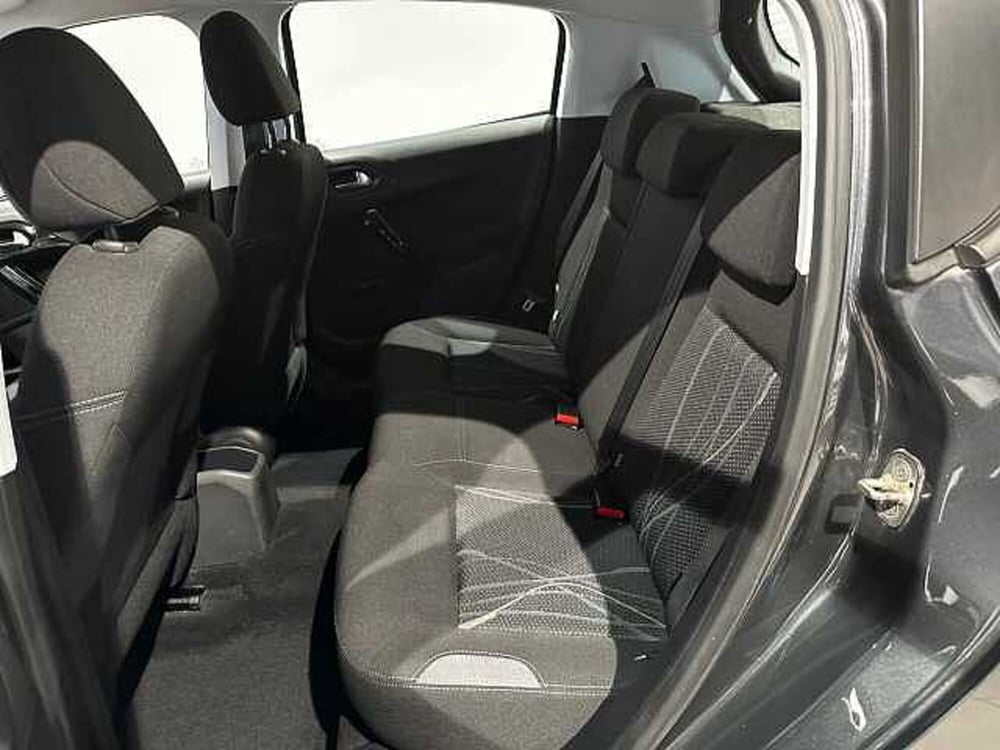 Peugeot 208 usata a Genova (8)